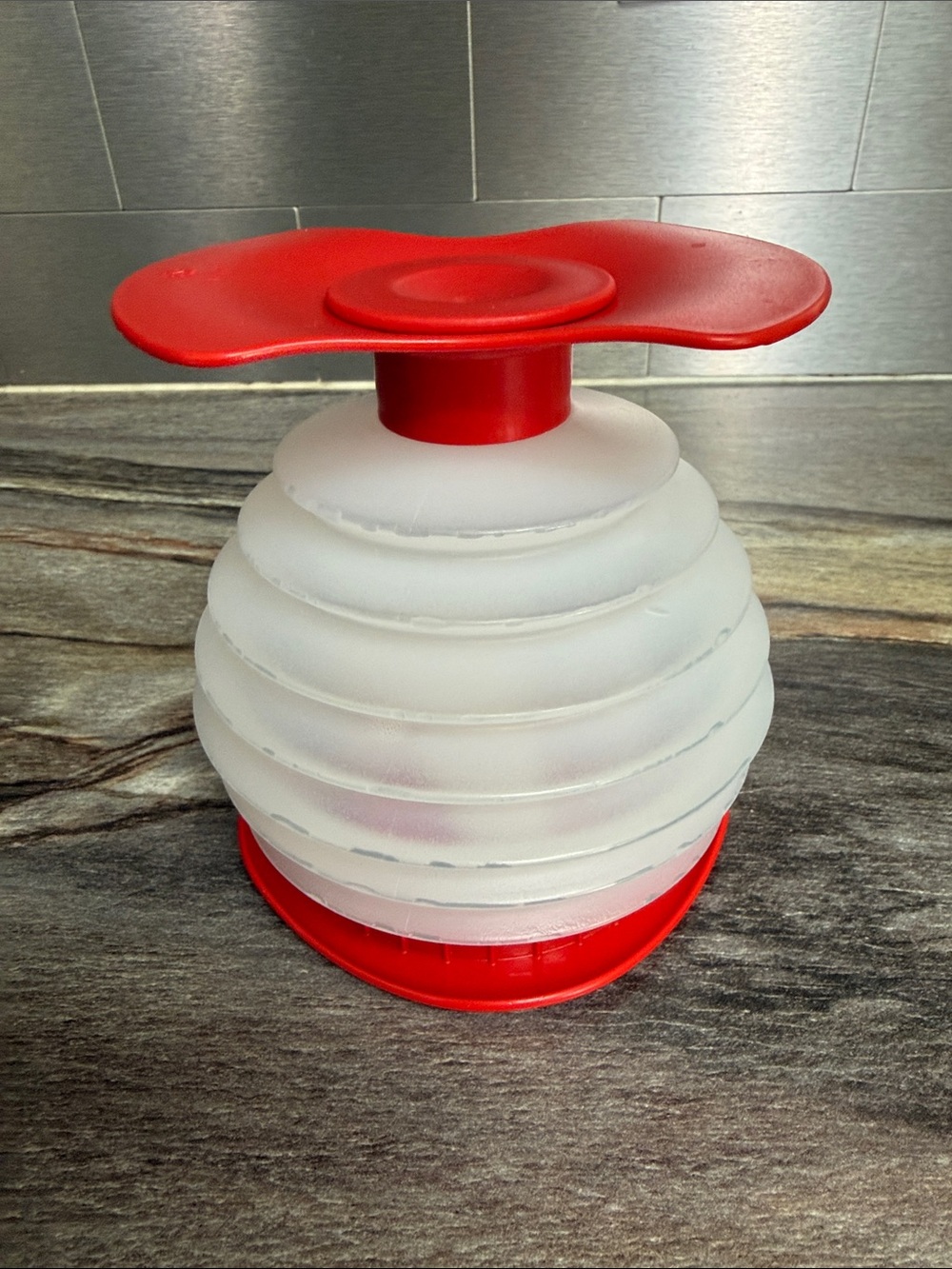 Tupperware Red and Frosted White Collapsible Icing Decorator tool